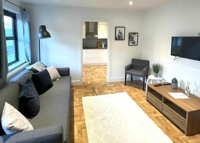 Prosper House Apartment 5