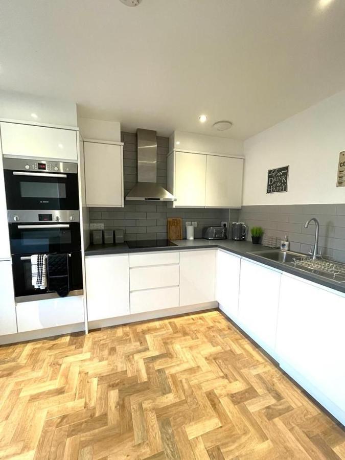 Prosper House 5 Apartment